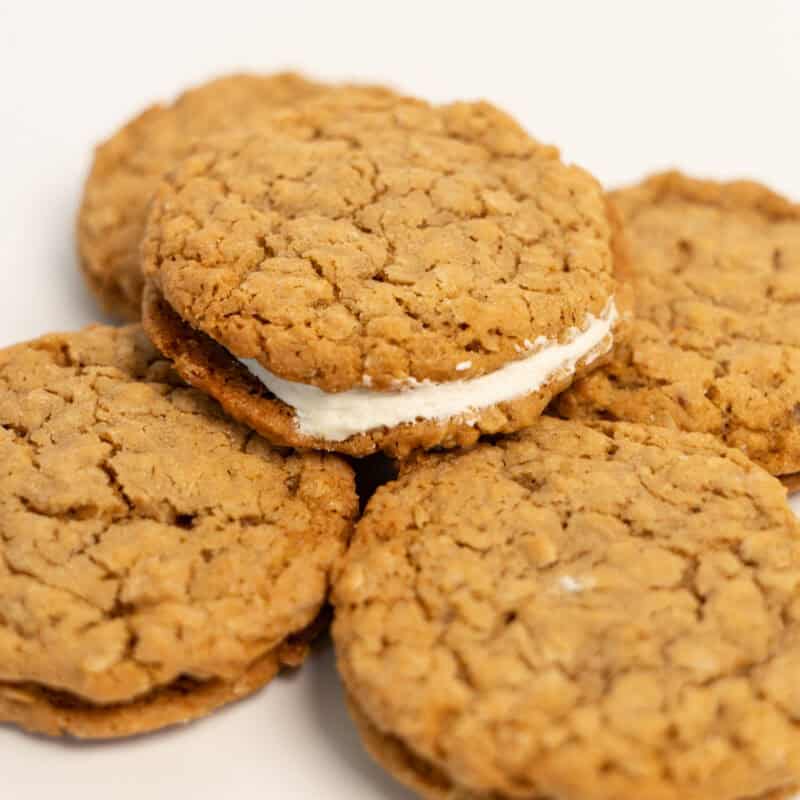 Oatmeal Cream Pie Cookie-3